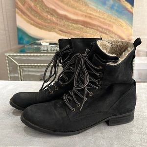 Aldo combat boots